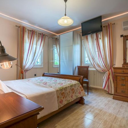 Eleonas Villa Fiolitis Bagian luar foto