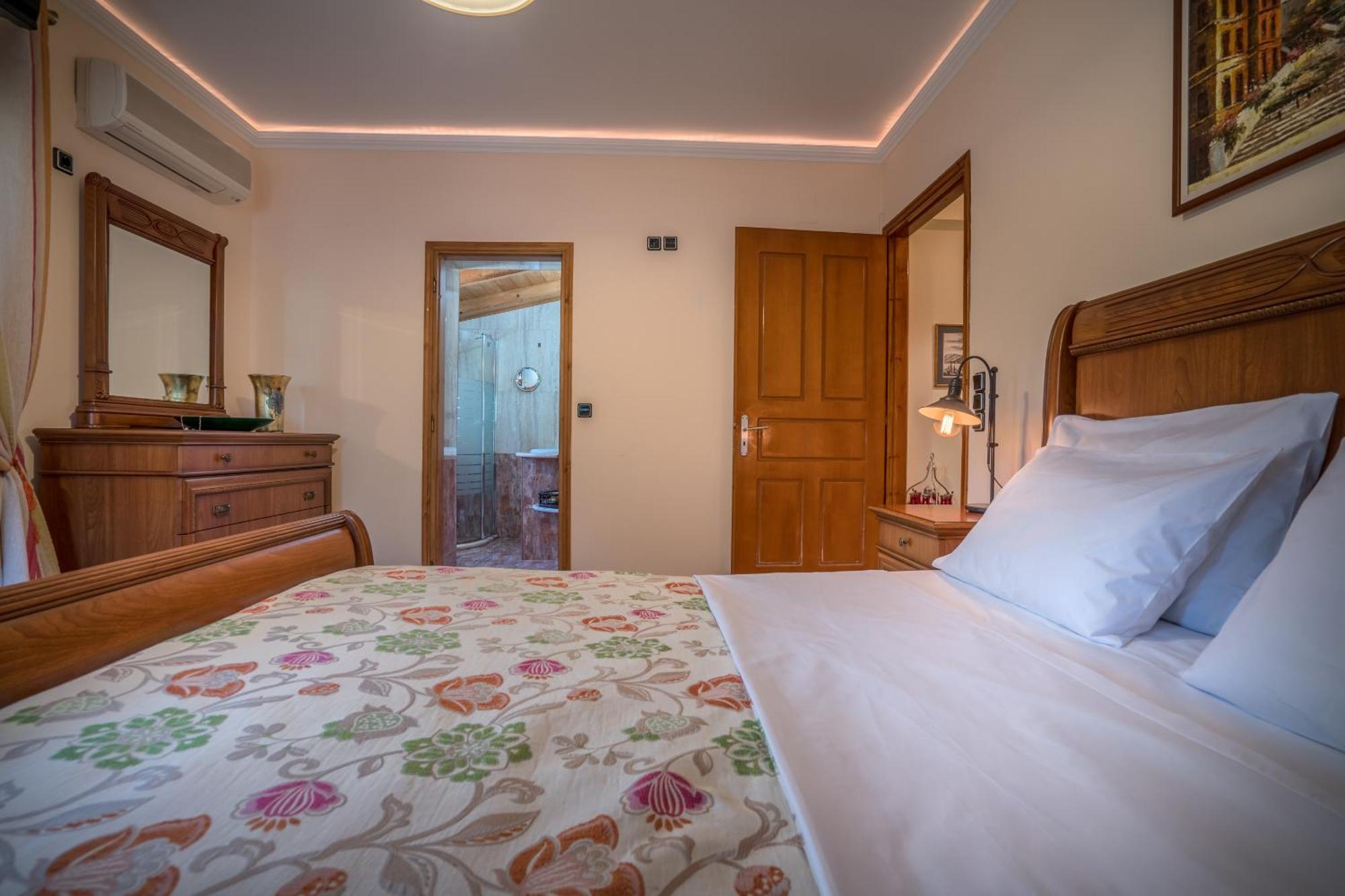 Eleonas Villa Fiolitis Bagian luar foto