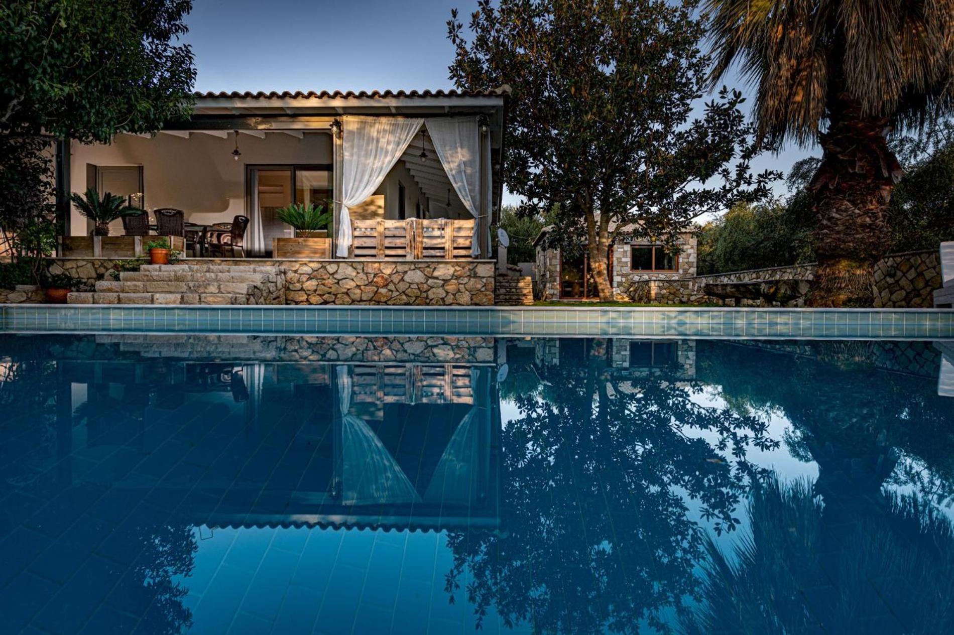 Eleonas Villa Fiolitis Bagian luar foto